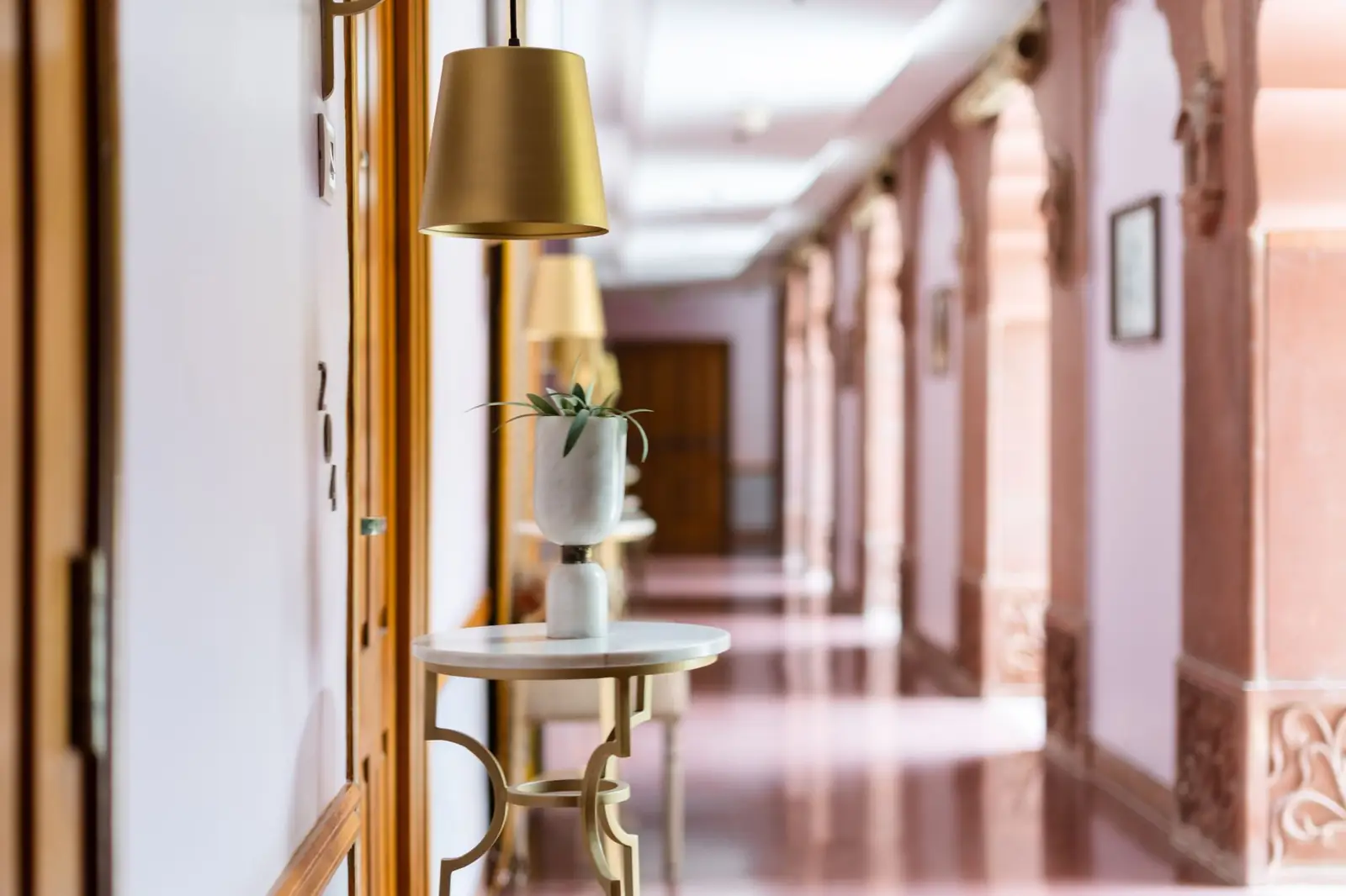 Taveliroyal Hotel interior corridor